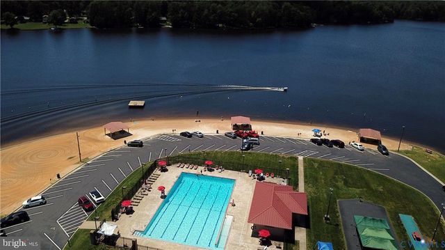 124 YORKTOWN DR, Ruther Glen, VA 22546