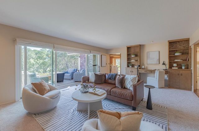 12 Mesa Del Sol, Salinas, CA 93908