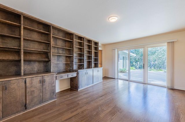 12 Mesa Del Sol, Salinas, CA 93908