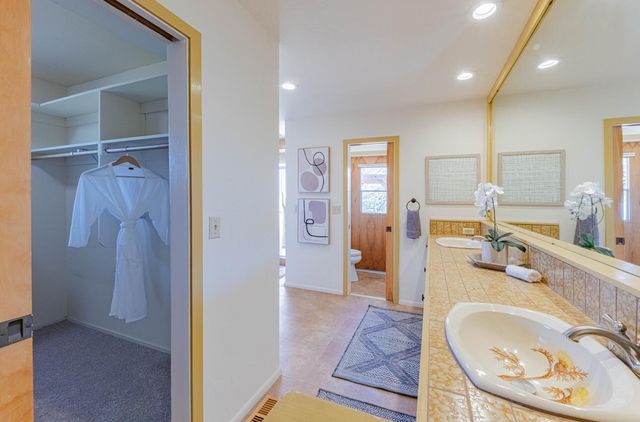 12 Mesa Del Sol, Salinas, CA 93908