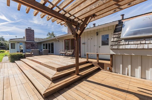 12 Mesa Del Sol, Salinas, CA 93908