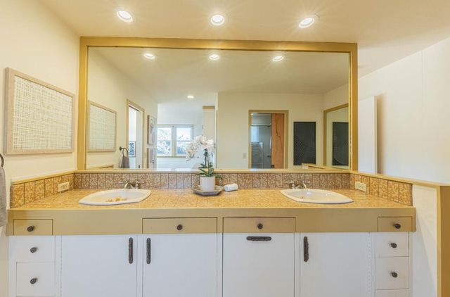 12 Mesa Del Sol, Salinas, CA 93908