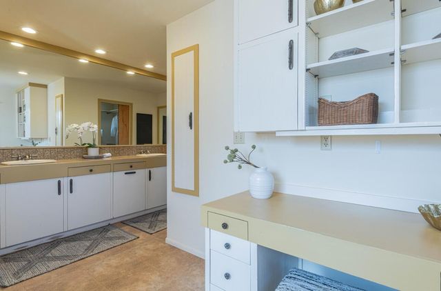 12 Mesa Del Sol, Salinas, CA 93908