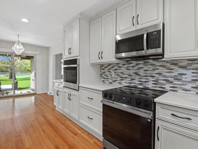 2320 S Riverside ROAD, Beloit, WI 53511