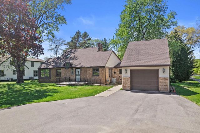 2320 S Riverside ROAD, Beloit, WI 53511