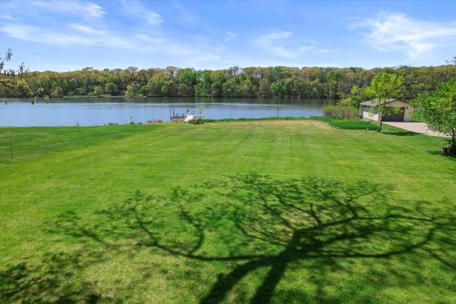 2320 S Riverside ROAD, Beloit, WI 53511