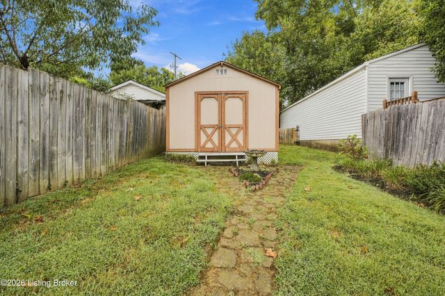1717 Payne St, Louisville, KY 40206