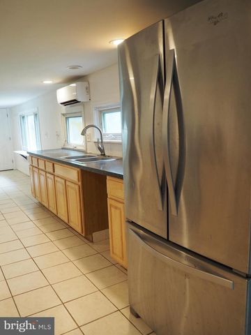 606 S MOUNTAIN RD, Dillsburg, PA 17019