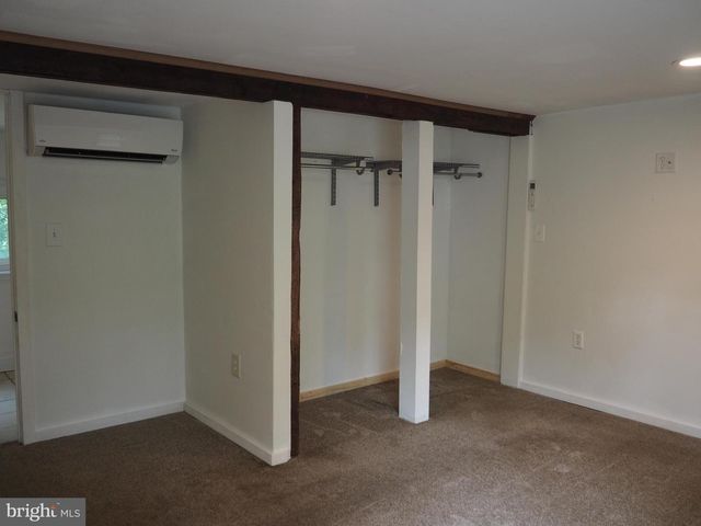 606 S MOUNTAIN RD, Dillsburg, PA 17019
