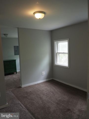 606 S MOUNTAIN RD, Dillsburg, PA 17019