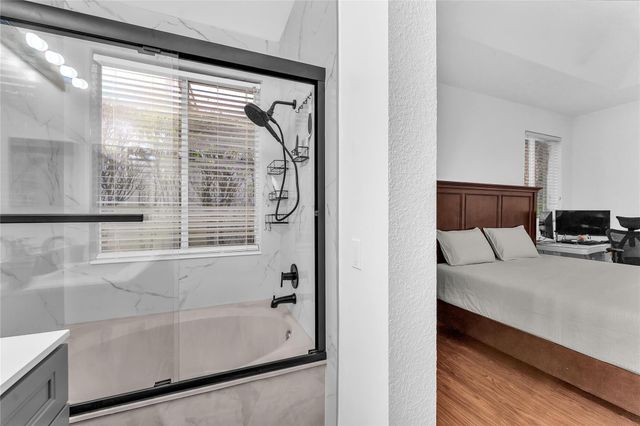 1059 Golden Cane Drive, Weston, FL 33327