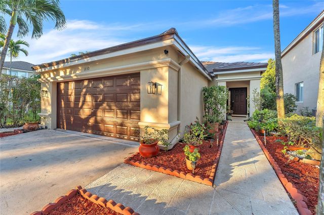 1059 Golden Cane Drive, Weston, FL 33327