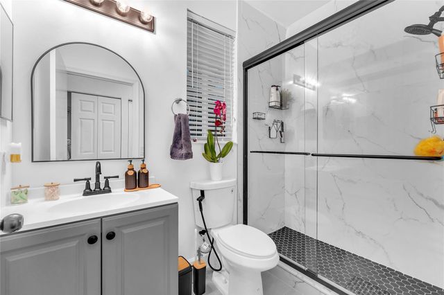 1059 Golden Cane Drive, Weston, FL 33327