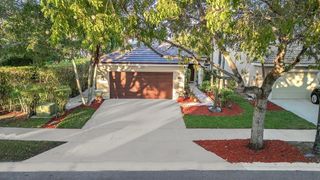 1059 Golden Cane Drive, Weston, FL 33327