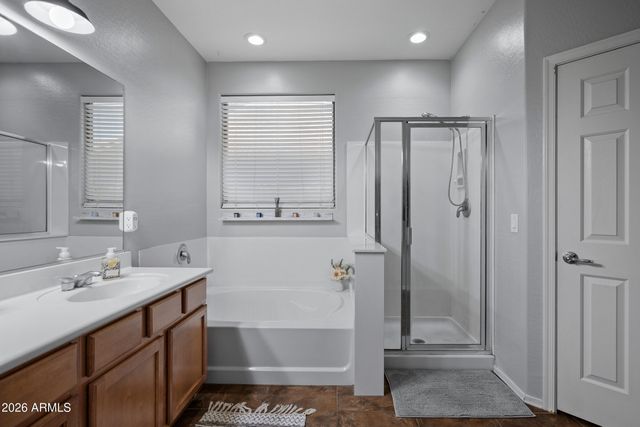 19925 E THORNTON Road, Queen Creek, AZ 85142