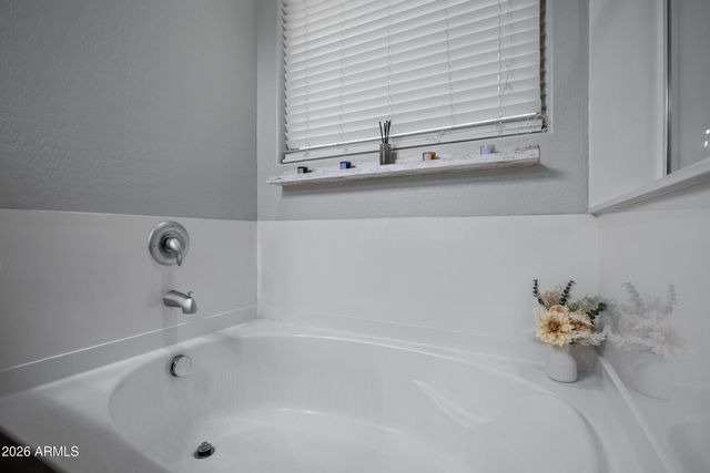 19925 E THORNTON Road, Queen Creek, AZ 85142