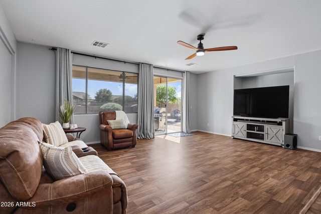 19925 E THORNTON Road, Queen Creek, AZ 85142