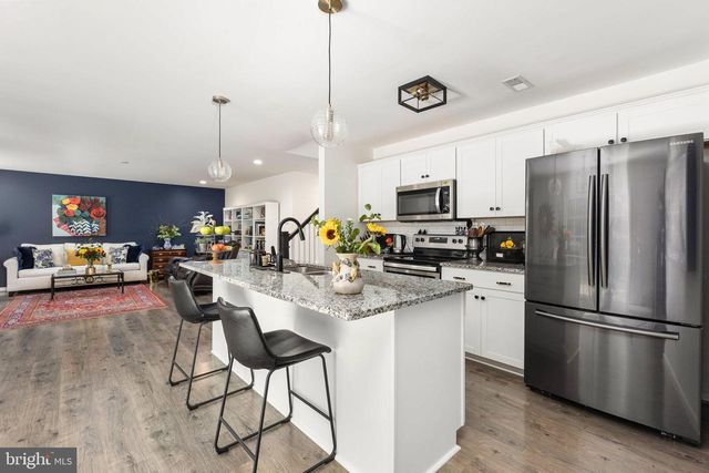 333 CARDINAL RD, Louisa, VA 23093