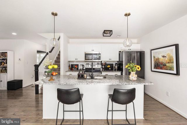 333 CARDINAL RD, Louisa, VA 23093