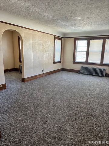 43 Hawthorne Avenue, Tonawanda, NY 14223