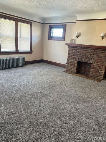 43 Hawthorne Avenue, Tonawanda, NY 14223