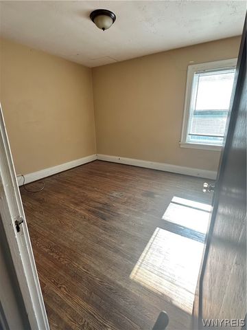 43 Hawthorne Avenue, Tonawanda, NY 14223
