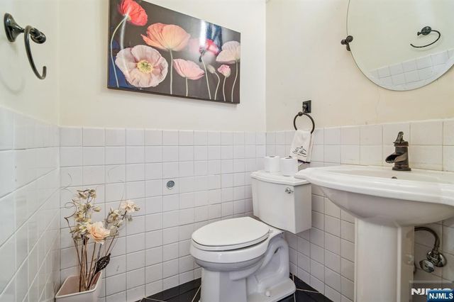 5 Horizon Road 403, Fort Lee, NJ 07024