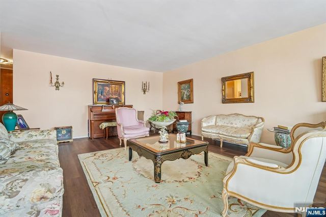 5 Horizon Road 403, Fort Lee, NJ 07024