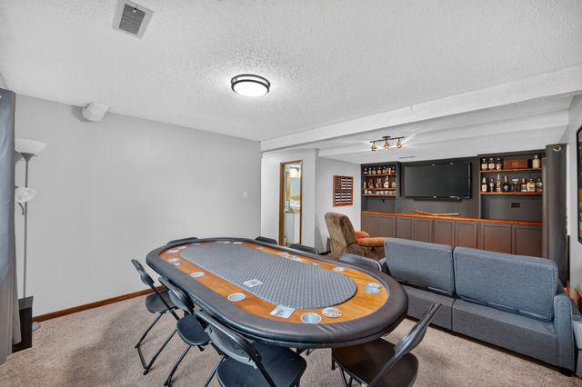 500 John Goodhue Drive, Carlisle, IA 50047