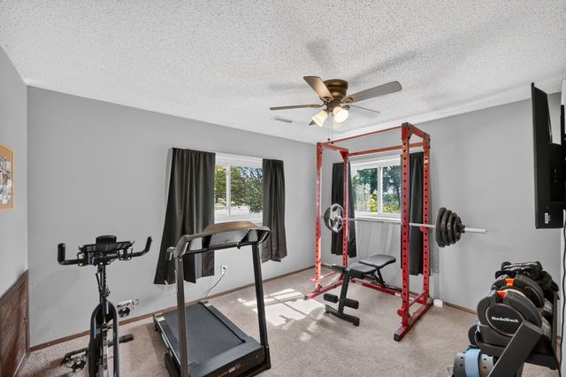 500 John Goodhue Drive, Carlisle, IA 50047