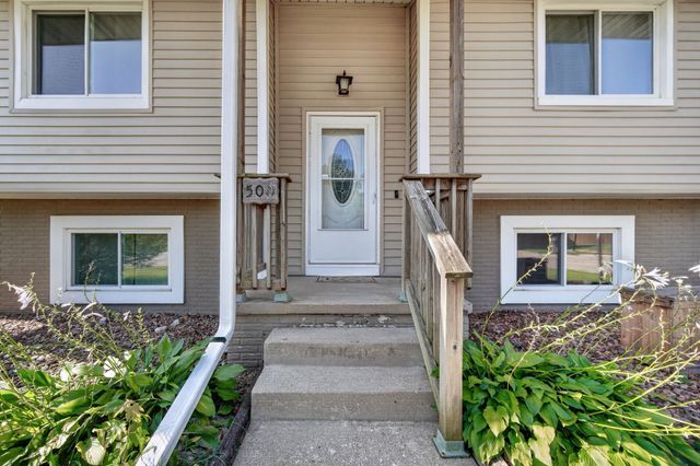 500 John Goodhue Drive, Carlisle, IA 50047