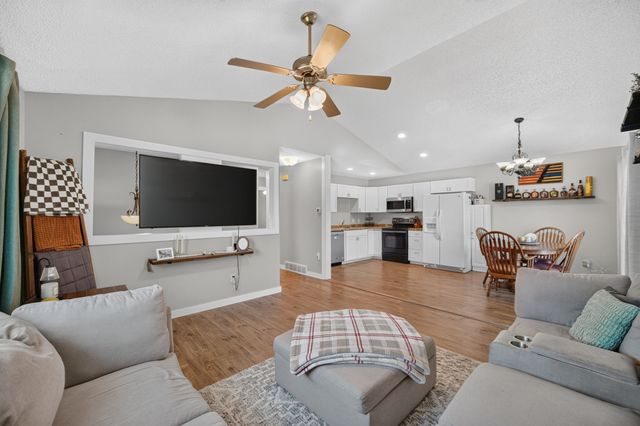 500 John Goodhue Drive, Carlisle, IA 50047