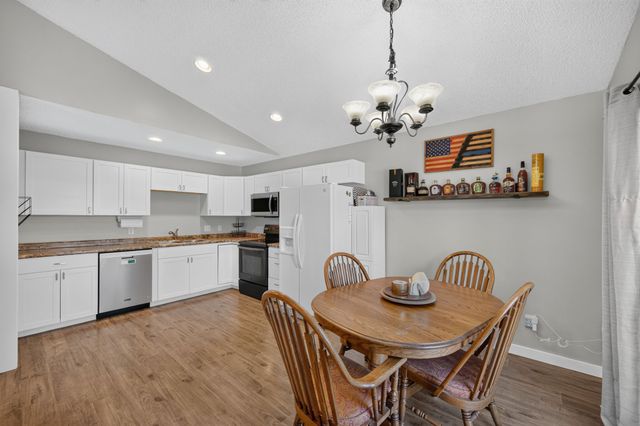 500 John Goodhue Drive, Carlisle, IA 50047