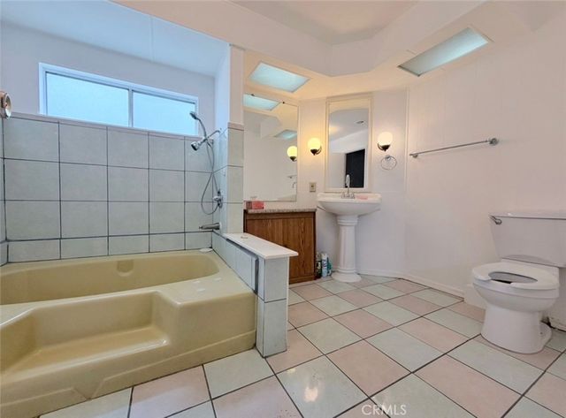 9200 Westminster Boulevard 71, Westminster, CA 92683