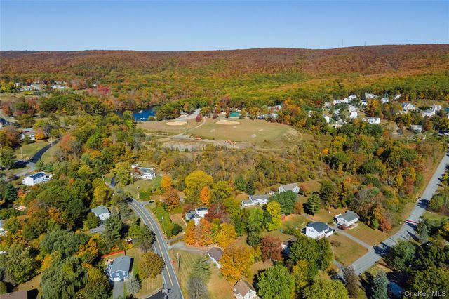 172 Ridge Road, Highland Mills, NY 10930