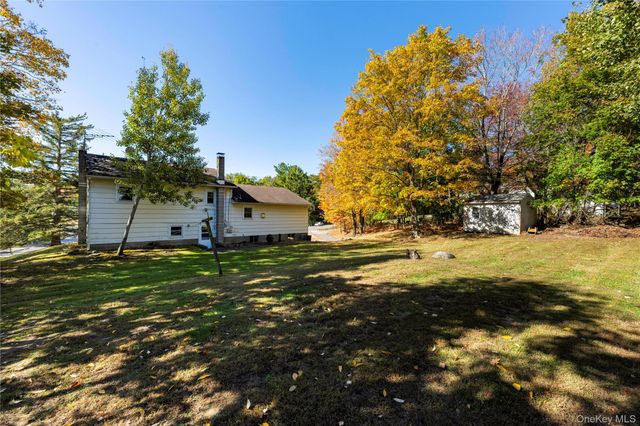 172 Ridge Road, Highland Mills, NY 10930
