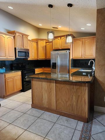 2153 Royal Poinciana Boulevard, Melbourne, FL 32935