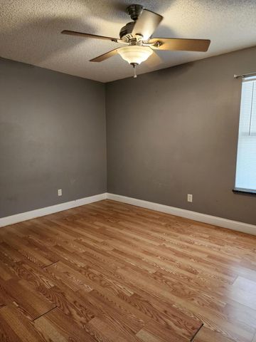 2153 Royal Poinciana Boulevard, Melbourne, FL 32935