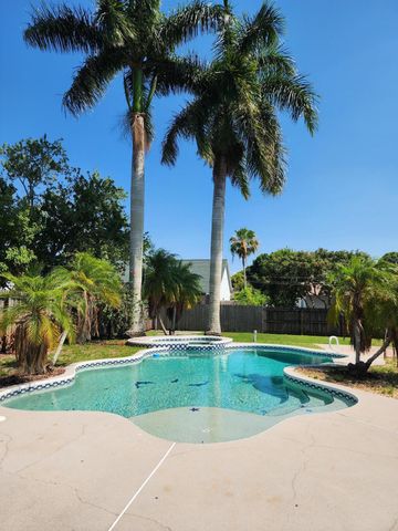 2153 Royal Poinciana Boulevard, Melbourne, FL 32935