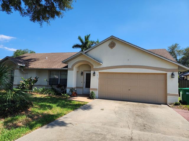 2153 Royal Poinciana Boulevard, Melbourne, FL 32935