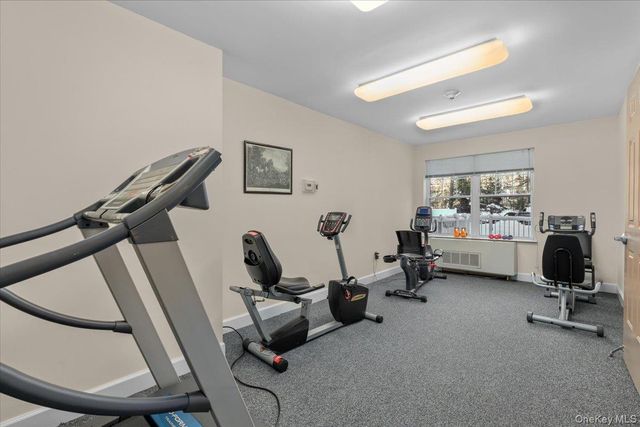 312 Sutton Drive 312, Mount Kisco, NY 10549