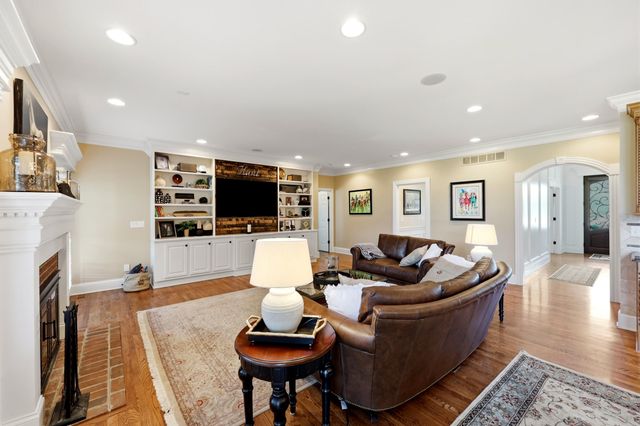 201 Kelburn Court, Lexington, KY 40515