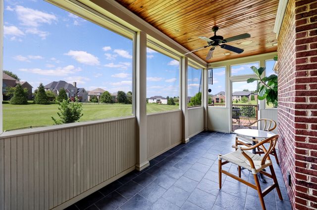 201 Kelburn Court, Lexington, KY 40515