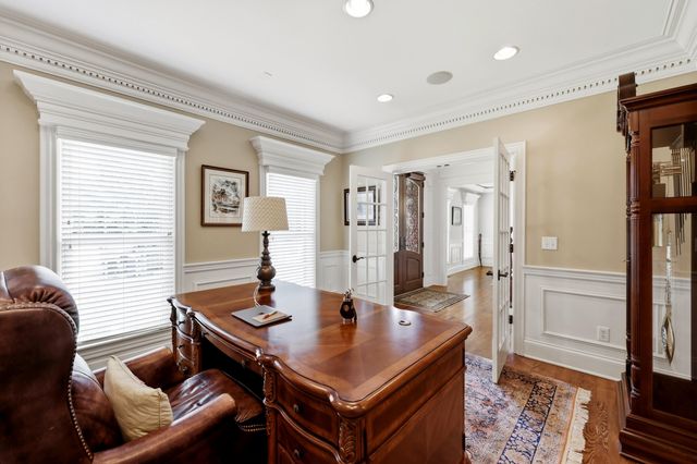 201 Kelburn Court, Lexington, KY 40515