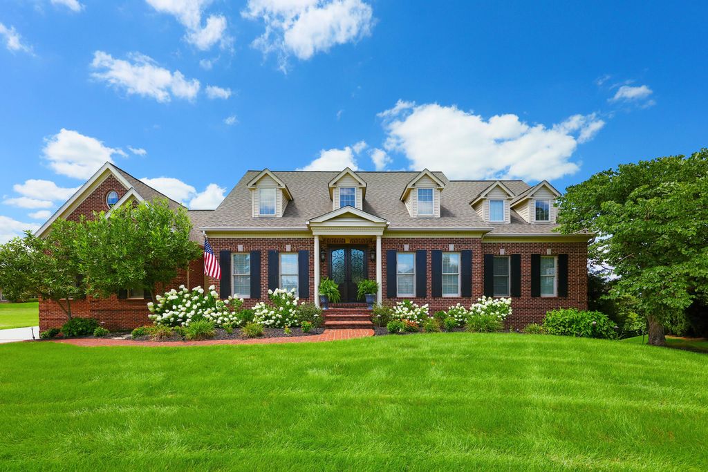 201 Kelburn Court, Lexington, KY 40515