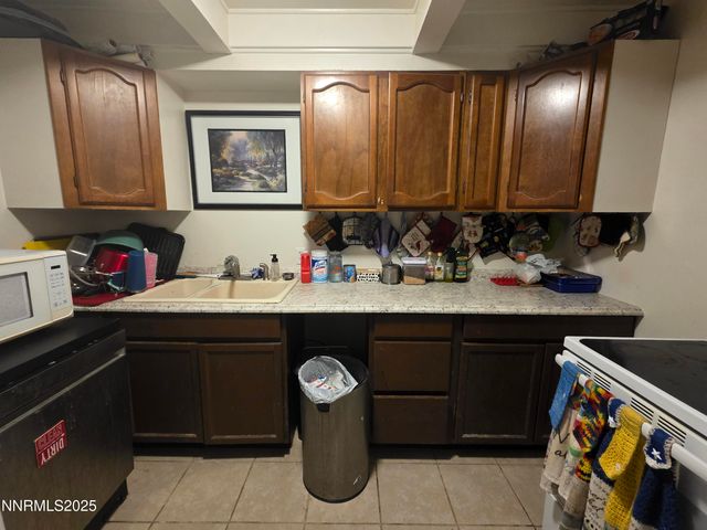 107 English Street, Hawthorne, NV 89415