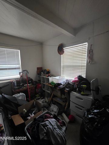 107 English Street, Hawthorne, NV 89415