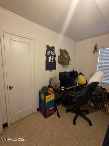 107 English Street, Hawthorne, NV 89415