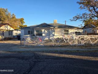 107 English Street, Hawthorne, NV 89415