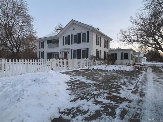 1608 Peppermill Road, Lapeer, MI 48446